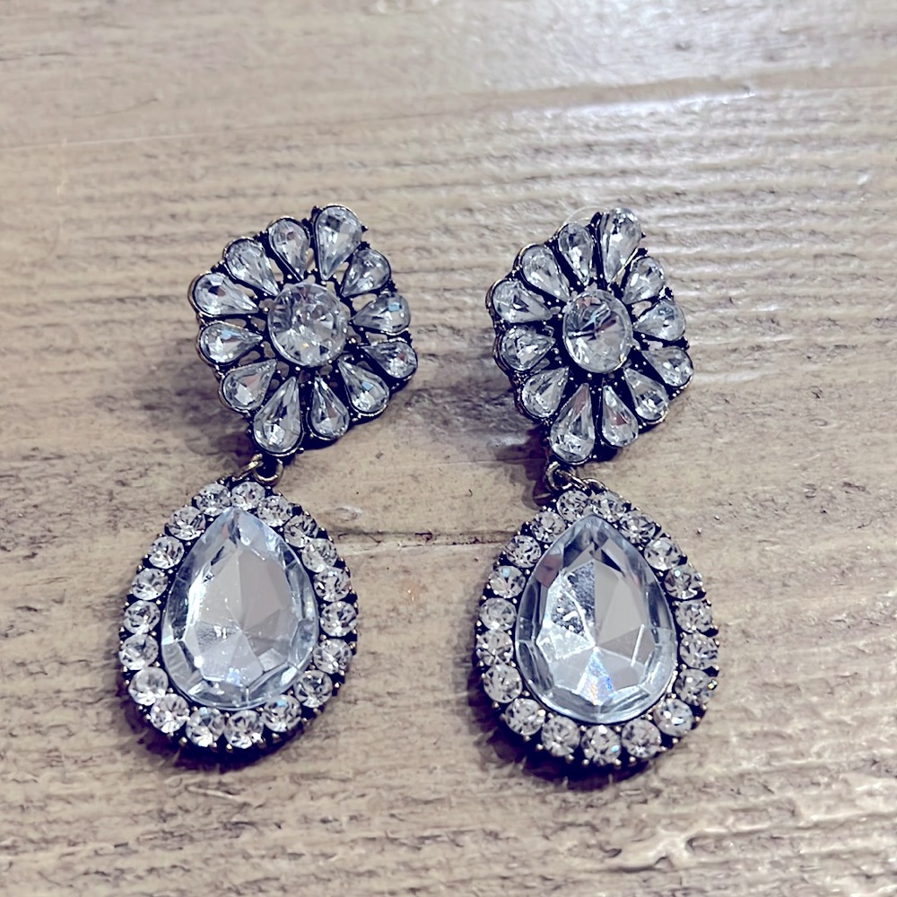 Rhinestone earrings